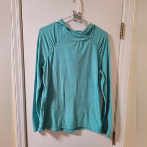 39. Danskin Hoodie Sz L